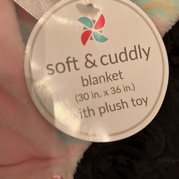 Baby starters NWT adorable baby blanket with a unicorn softee! - Picture 5 of 11